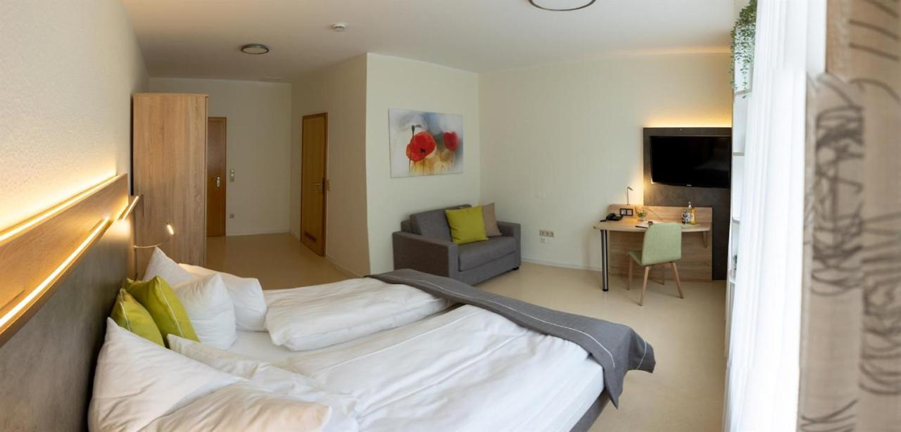 Haus Sonneck Hotel Marburg Bagian luar foto